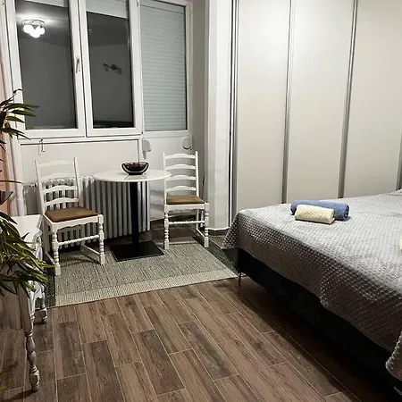 Ferienwohnung Squeeze The Day Belgrad Exterior foto
