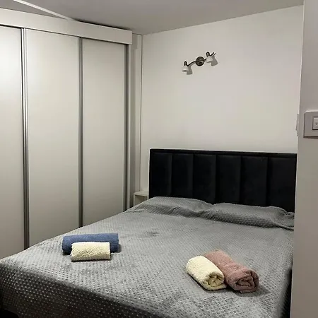 Ferienwohnung Squeeze The Day Belgrad Exterior foto